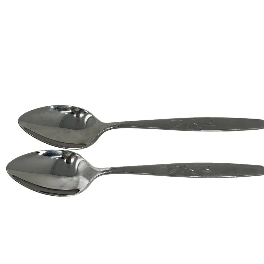Two Oneida Will O' Wisp Cube Stainless Tea Spoon 6” Flatware